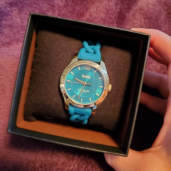 Coach watch - Picture 2 of 5